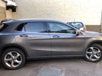 Gebraucht Mercedes GLA200 Urban 156 PS (114 kW) 2018 Grau SUV
