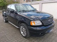 Używany Ford V8 260 KM (191 kW) 2001 Czarny Pickup