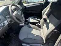 Gebraucht Opel Astra 105 PS (77 kW) 2005 Silber Kleinwagen