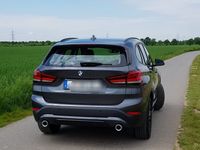 gebraucht BMW X1 (F48) sDrive18d Model Sport Line ( Schaltwagen ) Euro 6d