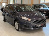 Gebraucht Ford Fiesta Trend 95 PS (69 kW) 2014 Blau Kleinwagen