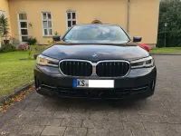 Gebraucht BMW 545e Sport Line 394 PS (289 kW) 2022 Schwarz Limousine