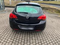 Gebraucht Opel Astra 116 PS (85 kW) 2010 Schwarz Limousine