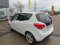 Gebraucht Opel Meriva 140 PS (102 kW) 2012 Weiß Van / Kleinbus