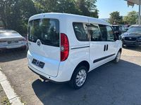 Gebraucht Opel Combo 95 PS (69 kW) 2016 Weiß Van / Kleinbus