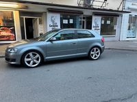 Gebraucht Audi A3 Ambiente 140 PS (102 kW) 2008 Grau Kleinwagen
