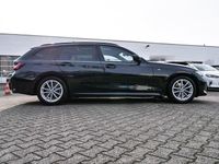 Gebraucht BMW 320 M Sport 184 PS (135 kW) 2025 Schwarz Kombi