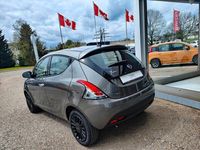 Gebraucht Lancia Ypsilon Silver 69 PS (50 kW) 2023 Grau Kleinwagen