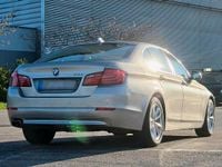 Gebraucht BMW 523 204 PS (150 kW) 2010 Silber Limousine