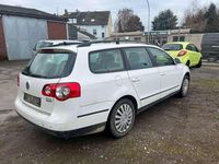 Gebraucht VW Passat Trendline 140 PS (102 kW) 2009 Candyweiß Kombi