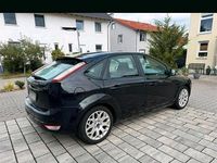 Gebraucht Ford Focus 116 PS (85 kW) 2009 Schwarz Limousine