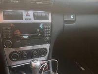 Gebraucht Mercedes C220 150 PS (110 kW) 2006 Schwarz Coupé