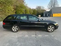 Gebraucht Mercedes E200 Elegance 184 PS (135 kW) 2008 Schwarz Limousine