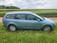 Gebraucht Ford Focus Trend 116 PS (85 kW) 2005 Blau Limousine