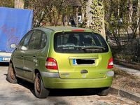 Gebraucht Renault Scénic 107 PS (78 kW) 2000 Grün Van / Kleinbus