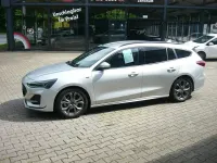Gebraucht Ford Focus ST-Line X 155 PS (114 kW) 2024 Silber Kombi