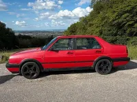 Gebraucht VW Jetta 69 PS (50 kW) 1991 Rot Limousine