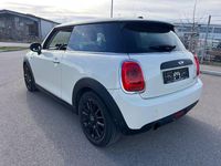 Gebraucht Mini Metropolitan 102 PS (75 kW) 2015 Weiß Kleinwagen