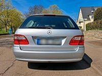 Second-hand Mercedes E200 163 CP (119 kW) 2005 Argintiu Break