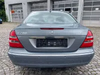 Używany Mercedes E280 Elegance 190 KM (139 kW) 2005 Szary Sedan/Limuzyna
