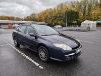 Gebraucht Renault Laguna GrandTour Dynamique 140 PS (102 kW) 2010 Blau Kombi