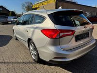 Gebraucht Ford Focus Cool & Connect 120 PS (88 kW) 2020 Polarsilber metallic Kombi