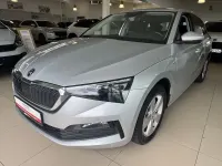 Gebraucht Skoda Scala Clever 110 PS (80 kW) 2021 Silber Kleinwagen