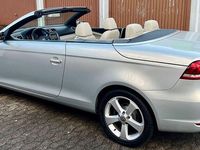 Gebraucht VW Eos 122 PS (89 kW) 2012 Beige Cabrio