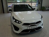 Neu Kia Ceed GT-Line 140 PS (102 kW) 2025 Weiß Kleinwagen