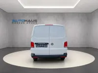 Gebraucht VW Transporter Comfortline 150 PS (110 kW) 2024 Candyweiß Van