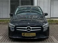 Gebraucht Mercedes B180 116 PS (85 kW) 2020 Schwarz Kleinwagen