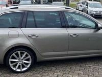 gebraucht Skoda Octavia Combi 2.0 TDI Green tec Elegance