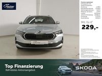 Gebraucht Skoda Octavia Selection 150 PS (110 kW) 2024 Brilliantsilber metallic Kombi