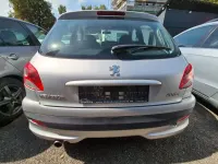 Gebraucht Peugeot 206+ 68 PS (50 kW) 2012 Grau Kleinwagen