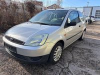 Gebraucht Ford Fiesta Ambiente 60 PS (44 kW) 2003 Silber Kleinwagen