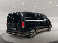 Gebraucht Mercedes V300 237 PS (174 kW) 2024 Obsidianschwarz metallic Van / Kleinbus