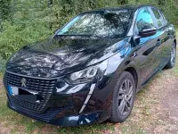 Gebraucht Peugeot 208 Active 101 PS (74 kW) 2021 Schwarz Kleinwagen
