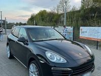 Second-hand Porsche Cayenne 300 CP (220 kW) 2011 Negru SUV