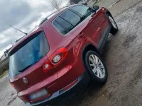 Gebraucht VW Tiguan 140 PS (102 kW) 2009 Rot SUV