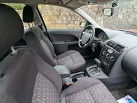 Gebraucht Ford Mondeo 145 PS (106 kW) 2001 Rot Kombi