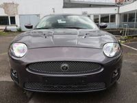 Używany Jaguar XKR 416 KM (305 kW) 2008 Szary Kabriolet