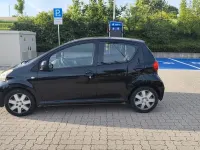 Brugt Toyota Aygo 68 HK (50 kW) 2007 Sort Hatchback
