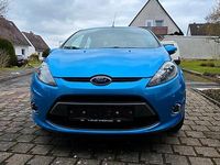 Gebraucht Ford Fiesta 80 PS (58 kW) 2012 Blau Kleinwagen