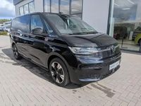 Nouă VW Multivan 150 CP (110 kW) 2026 4 armlehnen beidseitig an zweiter sitzreihe Monovolum