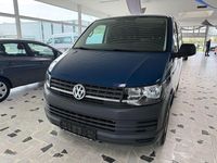 Gebraucht VW Transporter 102 PS (75 kW) 2019 Blau Van