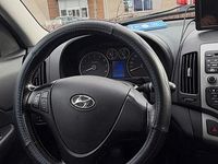 Gebraucht Hyundai i30 129 PS (94 kW) 2010 Schwarz Kombi