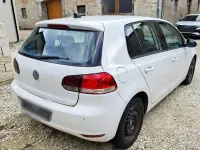 Gebraucht VW Golf VI 122 PS (89 kW) 2011 Weiß Kleinwagen