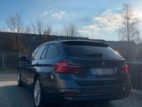 Gebraucht BMW 320 Sport Line 190 PS (139 kW) 2018 Grau Kombi