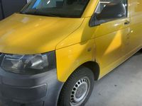 Gebraucht VW Transporter 140 PS (102 kW) 2010 Gelb/weiß Van