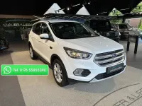 Gebraucht Ford Kuga Titanium 150 PS (110 kW) 2017 Weiß SUV